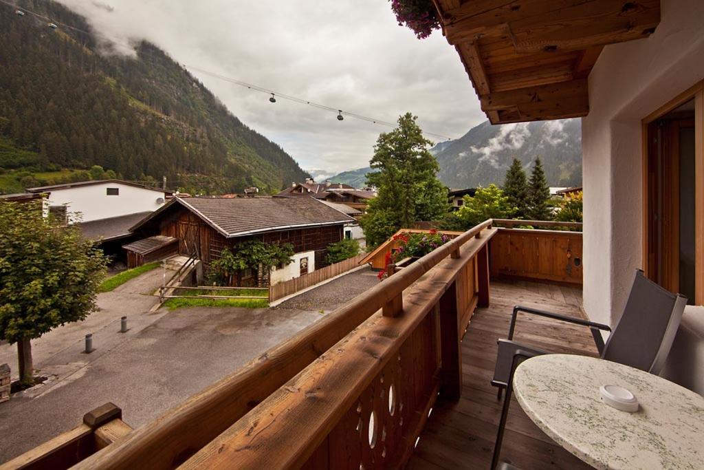 Landhotel Rauchenwalderhof Майрхофен Номер фото